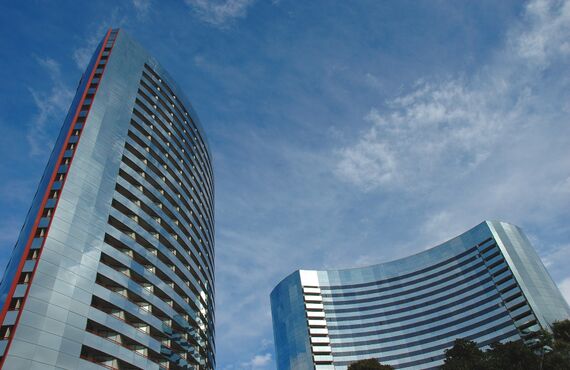 広島県で建物の増築工事を請け負う業者はビルメンテナンスにも対応します